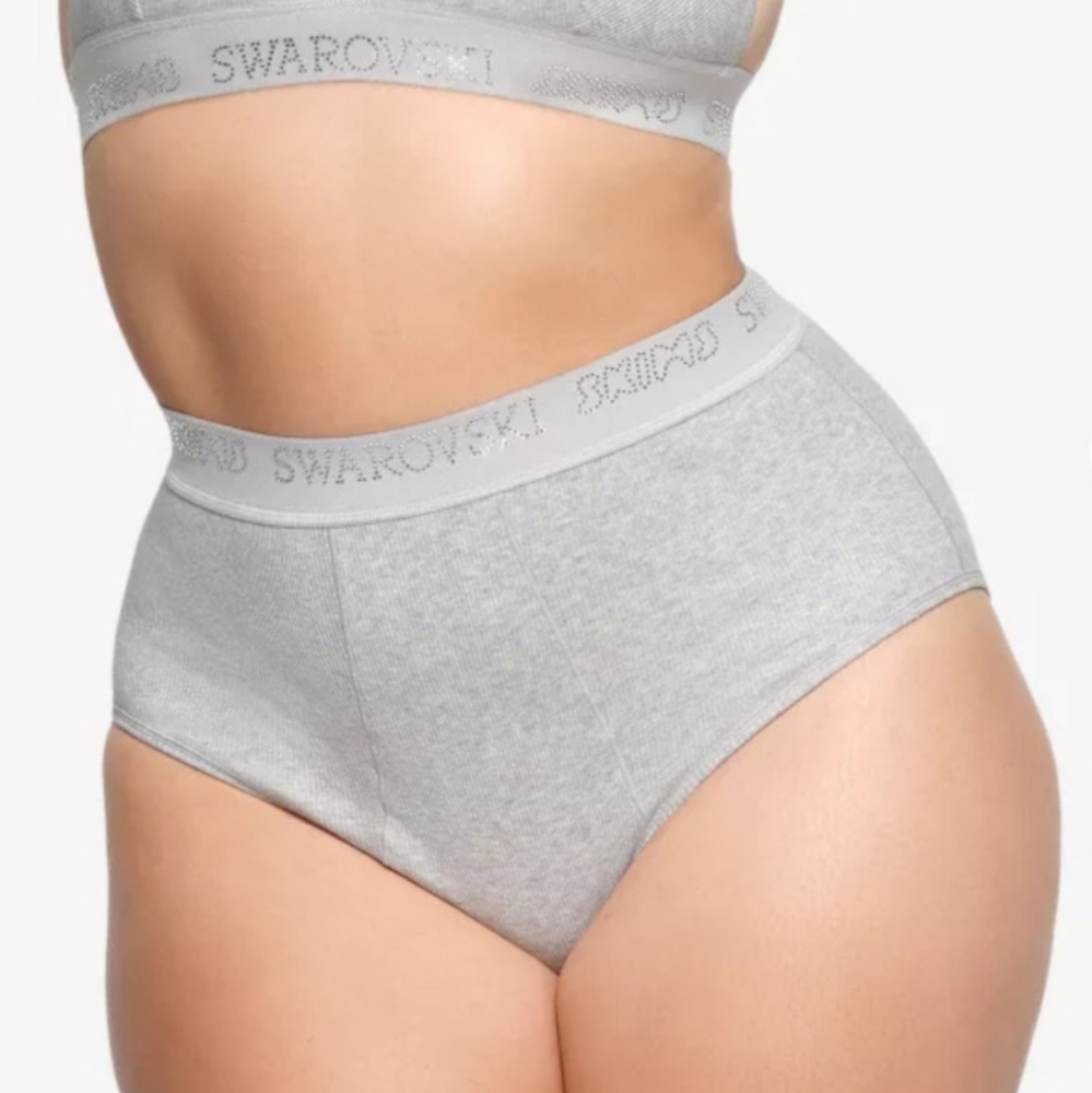 SKIMS x Swarovski stretch-cotton briefs - Picture 2 of 4